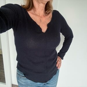 Aeropostale Navy Textured waffle Ribbed slight V neck Sweater